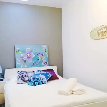 Hostel Surfers Paradise *